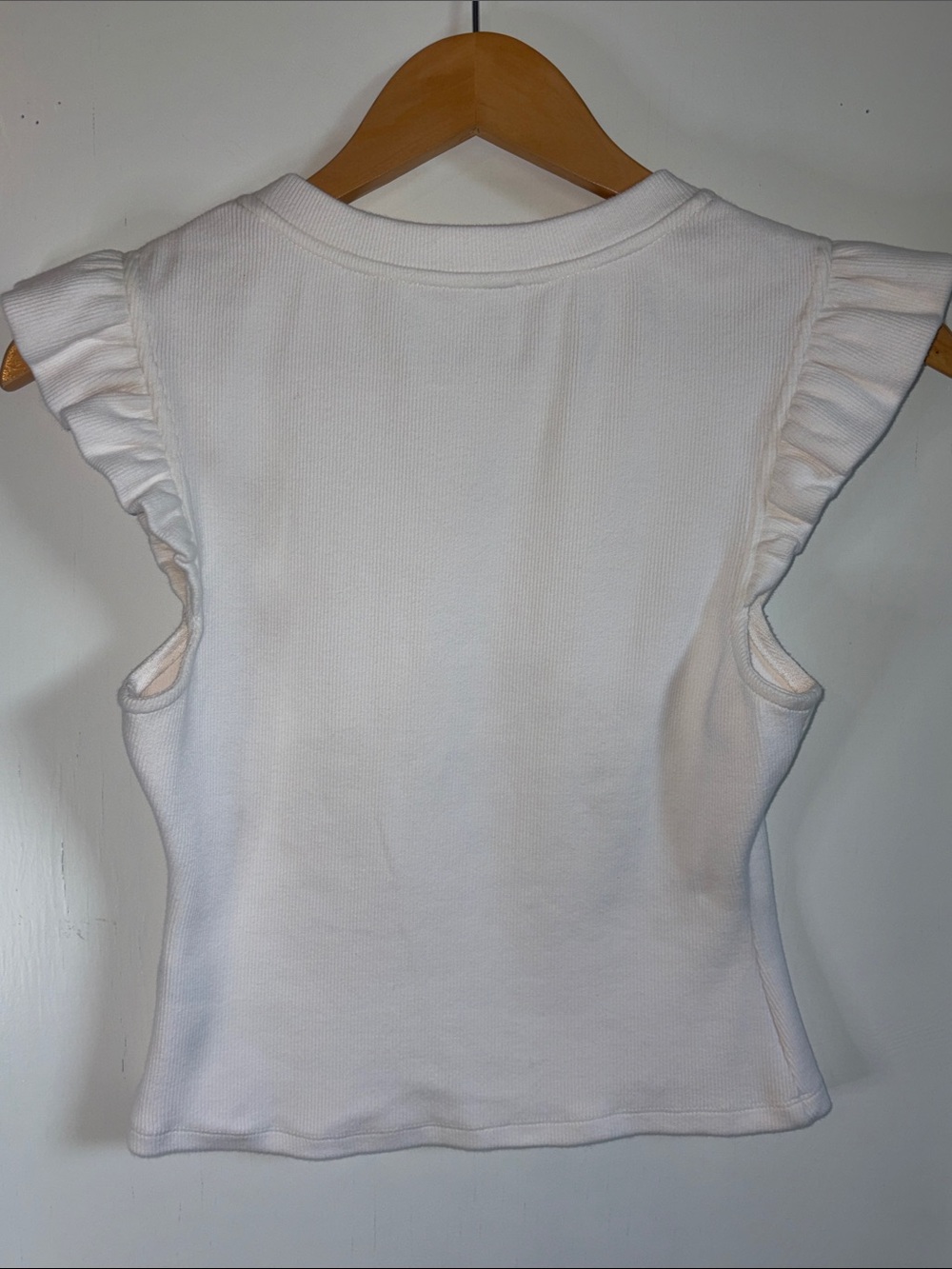 Free the Roses White Ruffle Sleeve Tank Top - Picture 5 of 7